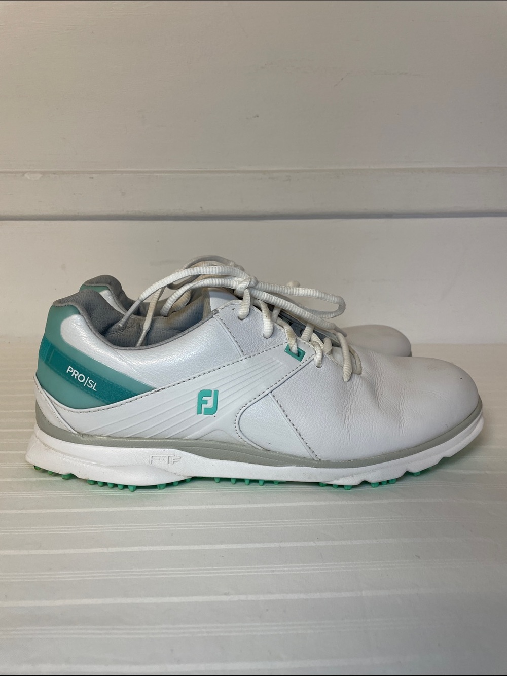 FootJoy Women's Shoe Pro-SL 98117 leather golf shoes in white size 8